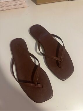 LOFT Brown Square-Toe Flip Flop Sandals
